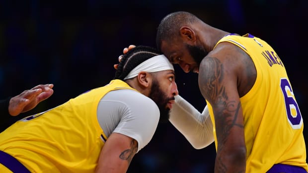 anthony davis lebron james timberwolves